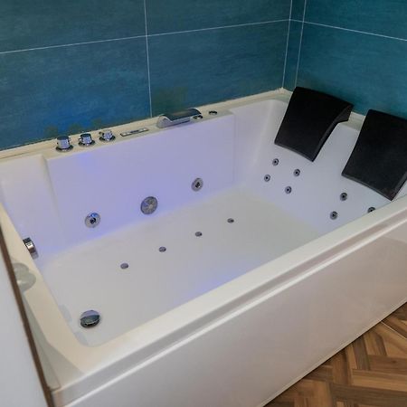 Relais Del Corso Bed and Breakfast Manfredonia Exteriör bild