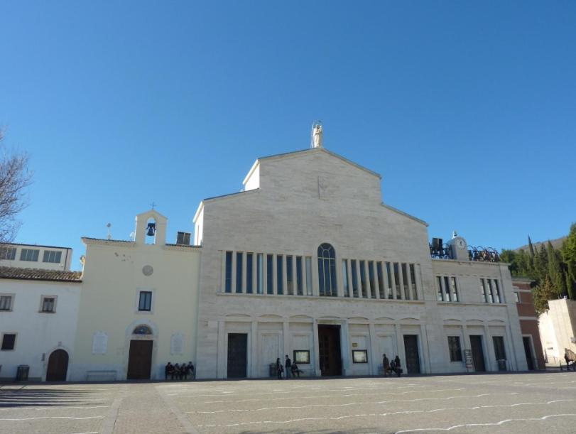 Relais Del Corso Bed and Breakfast Manfredonia Exteriör bild
