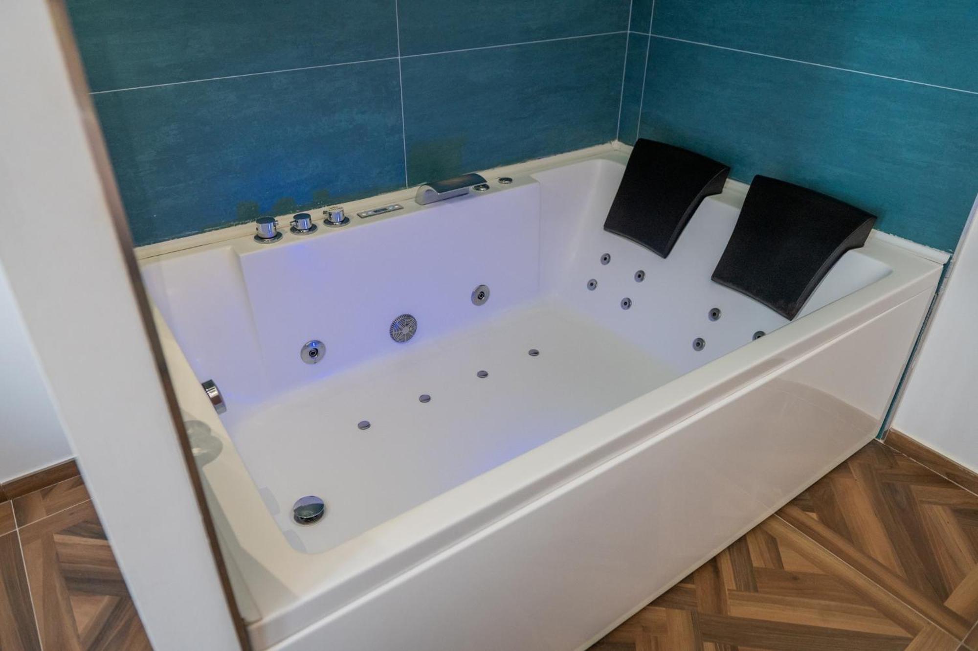 Relais Del Corso Bed and Breakfast Manfredonia Exteriör bild
